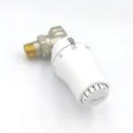 Danfoss Köşe Termostatik Radyatör Vanası (013G5126+013G0003), RA 2000 gaz sensörlü kafa ve RA-FN köşe gövde seti. 0-28°C ayar aralığı, donma koruması ve %20'ye varan enerji tasarrufu sağlar.